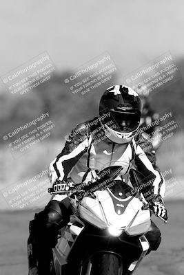 media/Nov-06-2023-Moto Forza (Mon) [[ce023d0744]]/4-Beginner Group/Session 3 (Track Exit)/